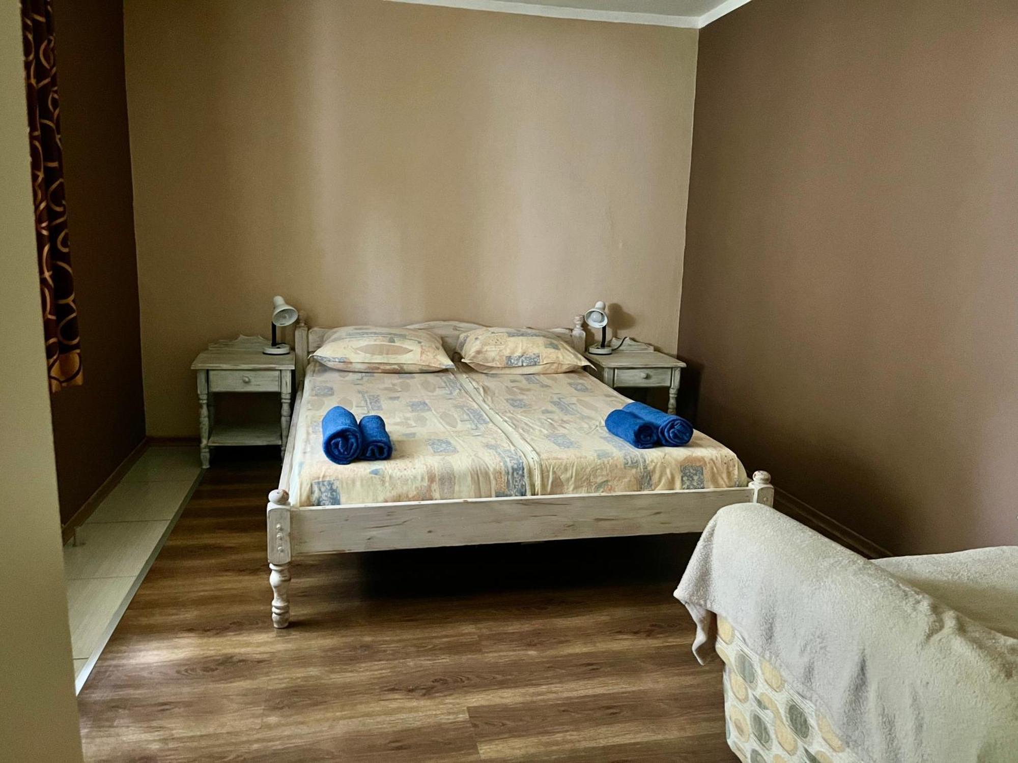 Paunovi Guest House Primorsko Eksteriør billede